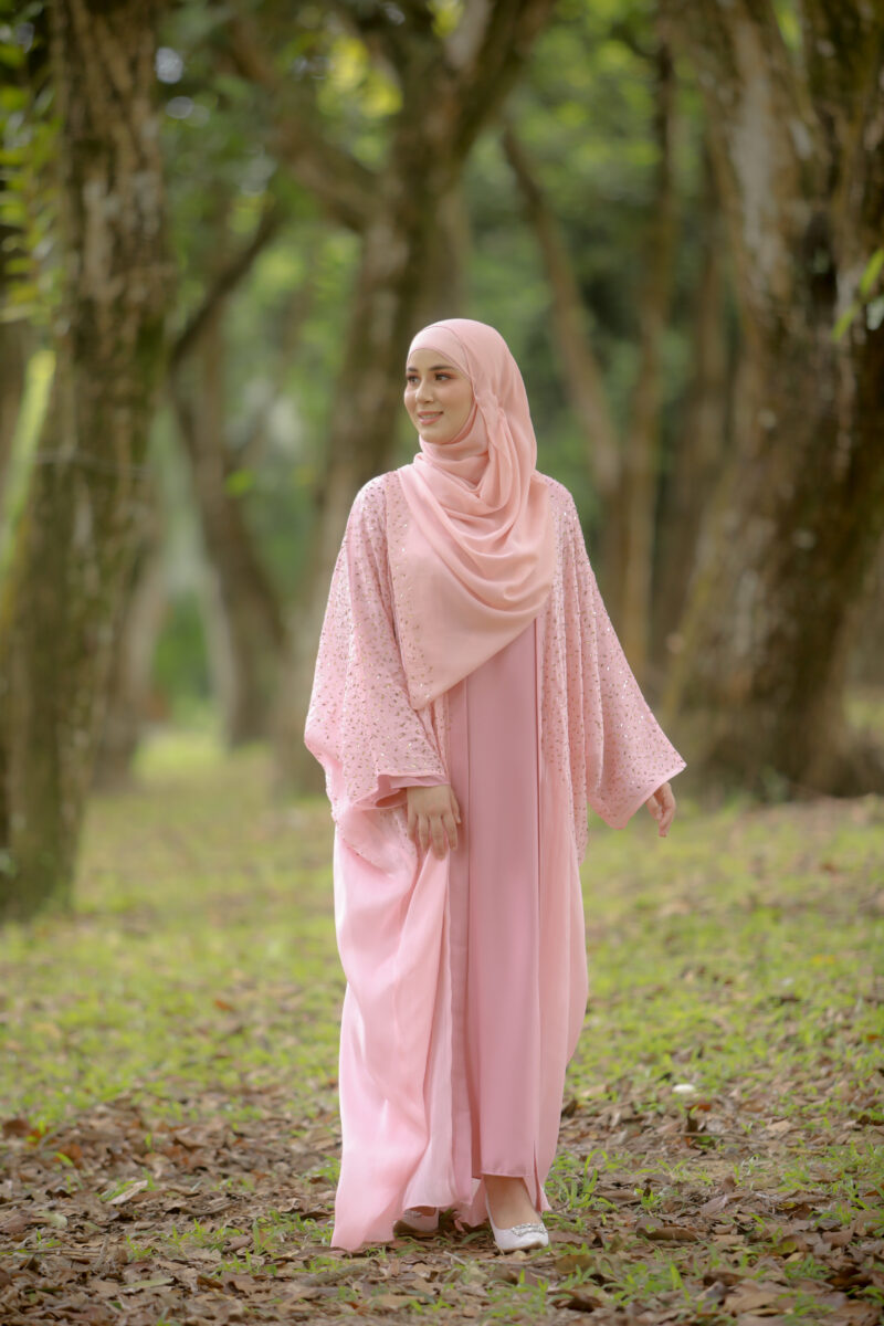 Khadejaa Abaya - Image 2