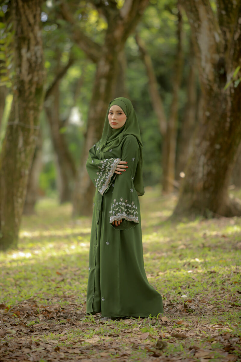 Nameraa Abaya - Image 2