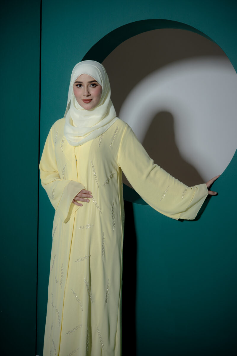 Sumaiyaa Abaya - Image 6